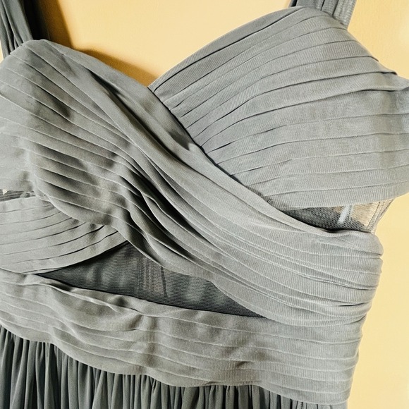 NWT Birds Grey Elsye Dress XS Sage Mesh Formal Prom Bridal Gown - Picture 5 of 10